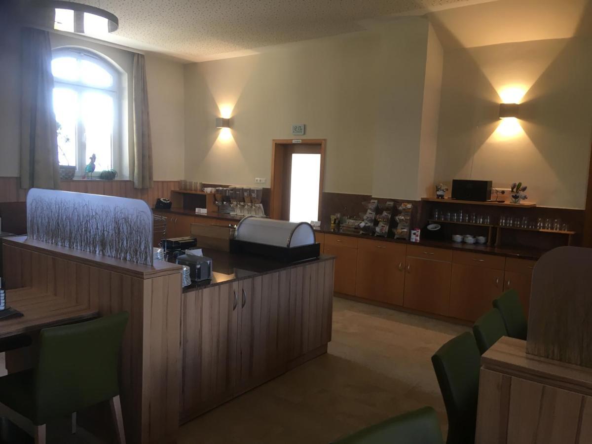 גונצבורג Hotel Goldener Loewe מראה חיצוני תמונה