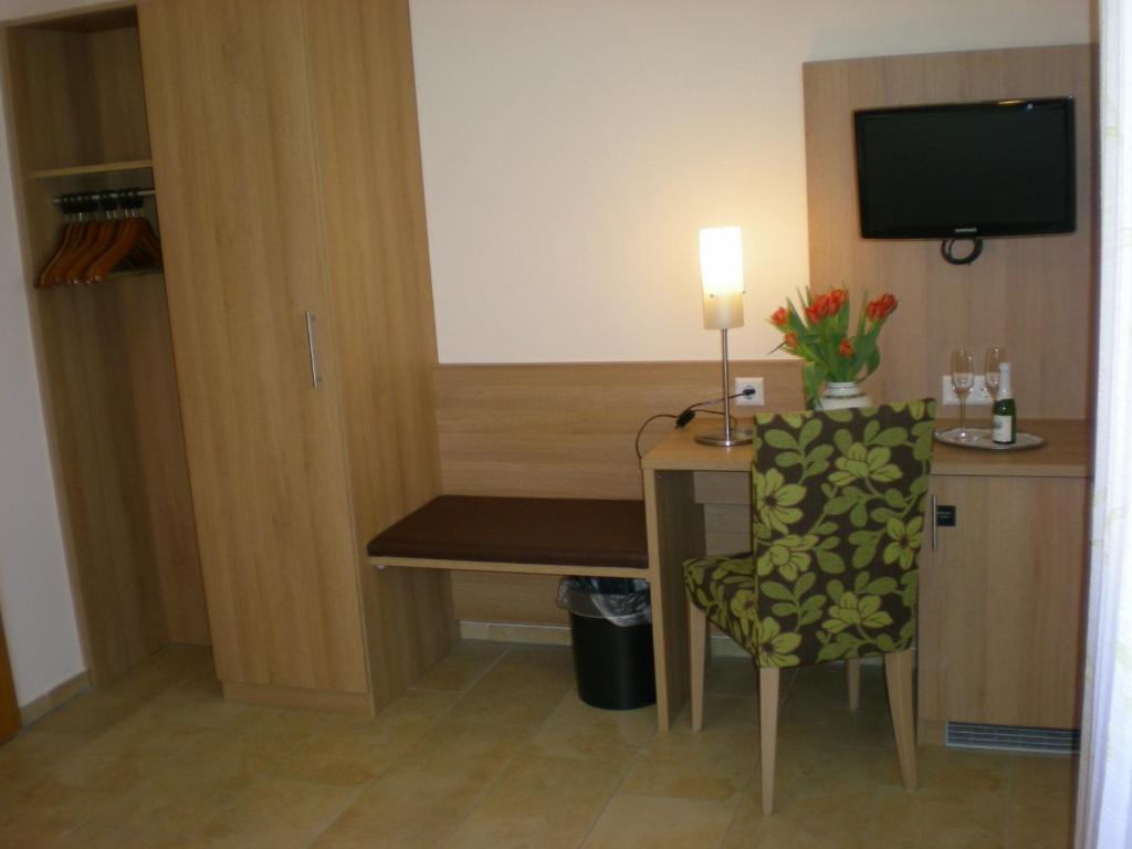 גונצבורג Hotel Goldener Loewe חדר תמונה