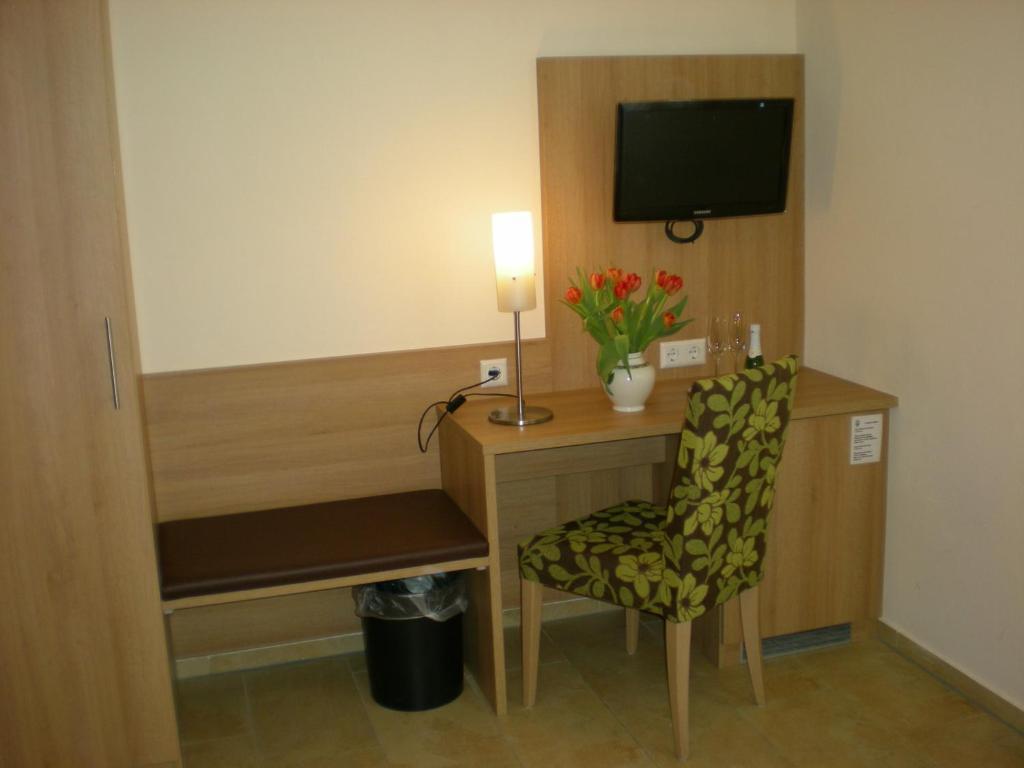 גונצבורג Hotel Goldener Loewe חדר תמונה