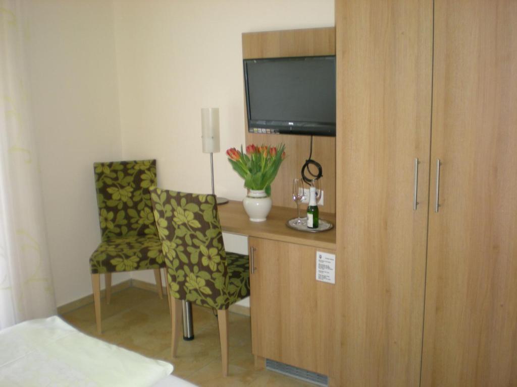 גונצבורג Hotel Goldener Loewe חדר תמונה